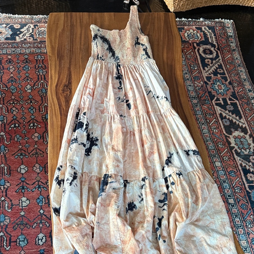 Elegant One-Shoulder Tie-Dye Dress